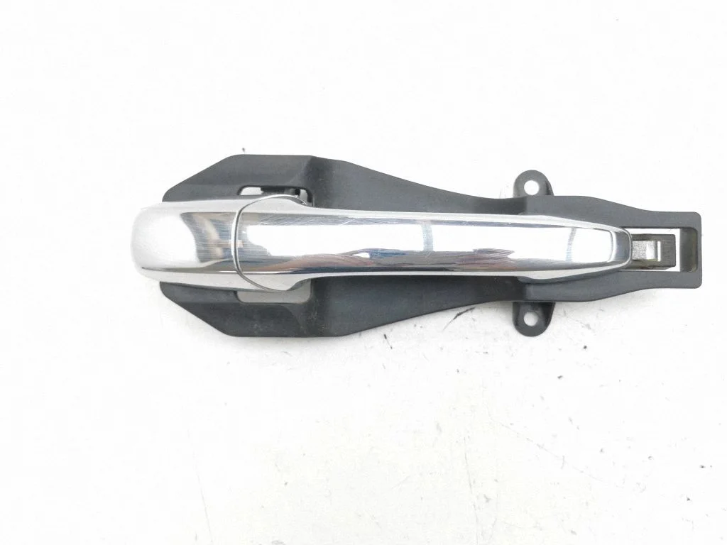 Rear door exterior handle – right