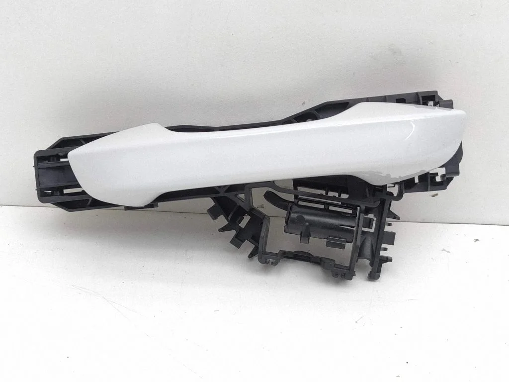 Rear door exterior handle 5H0837205