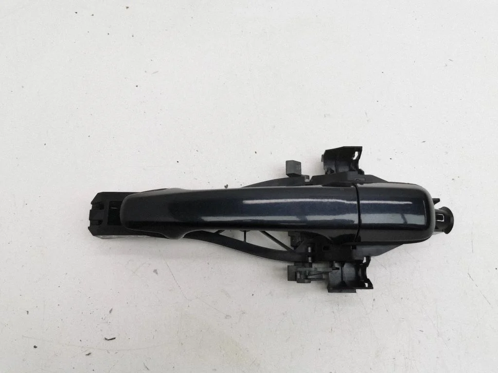 Rear door exterior handle – right