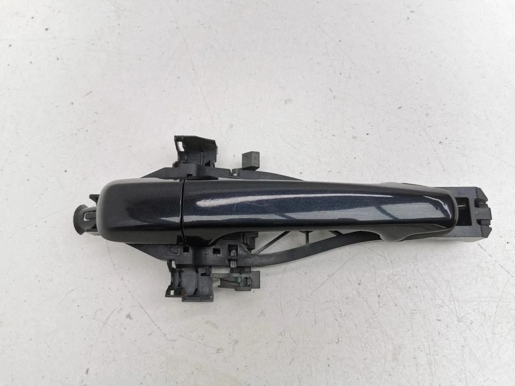Rear door exterior handle – left