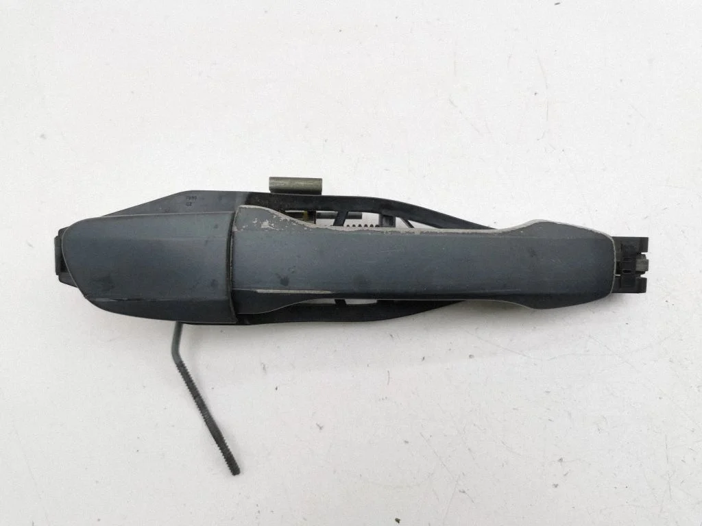Rear door exterior handle – right