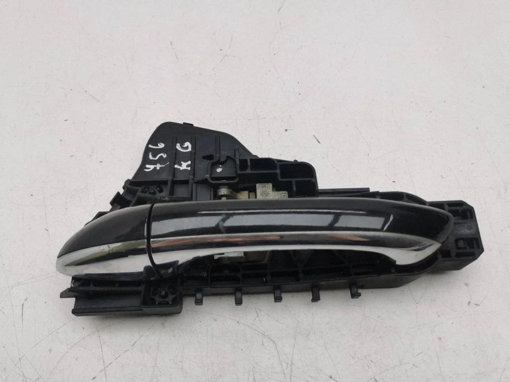 Rear door exterior handle – left