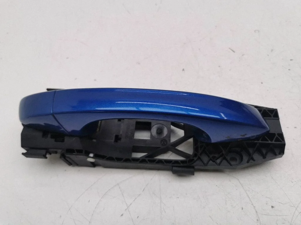 Tagaukse välimine käepide 5N0839885H