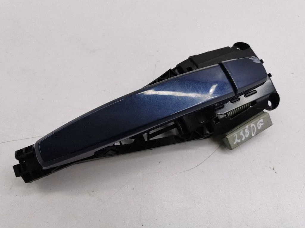 Rear door exterior handle – right