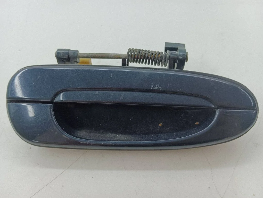 Rear door exterior handle – right