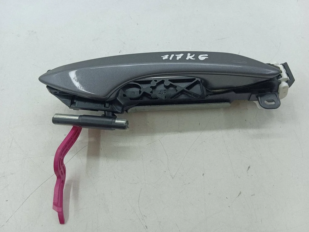 Rear door exterior handle – Lexus NX (2014-2021)