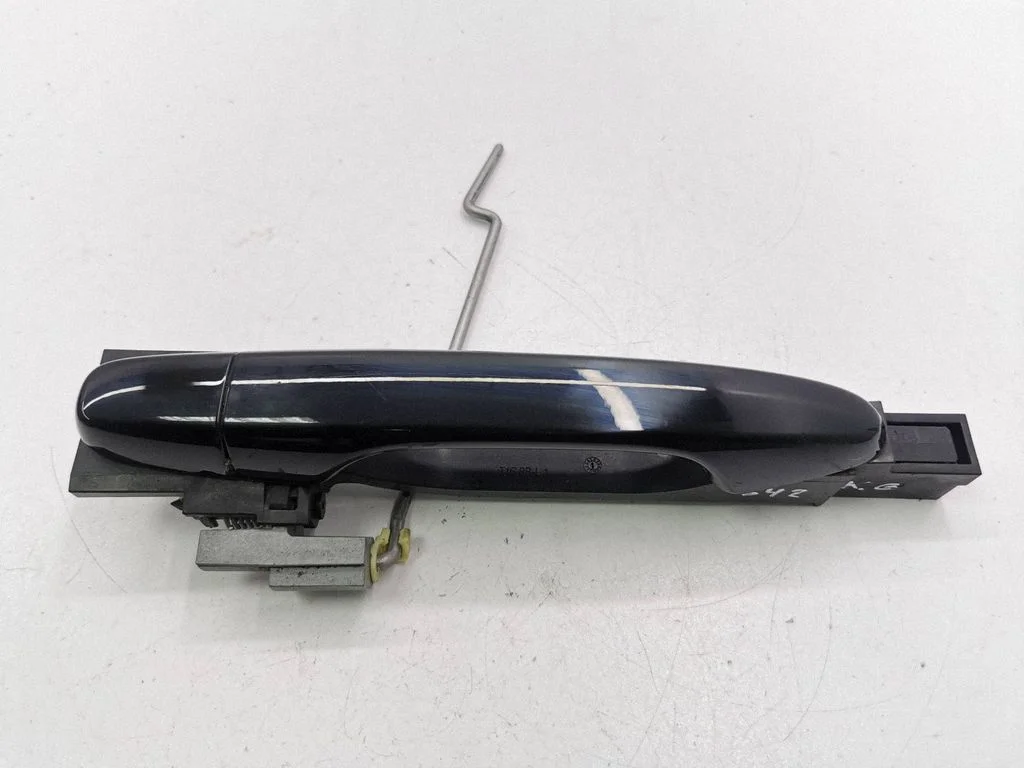 Rear door exterior handle – left