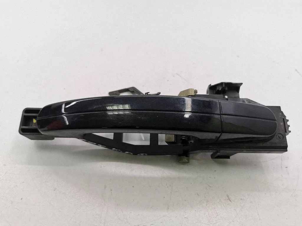 Tagaukse välimine käepide 3M51R224A37