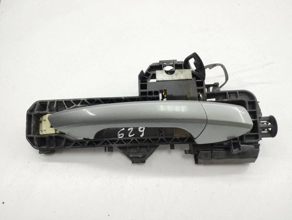 Rear door exterior handle – left