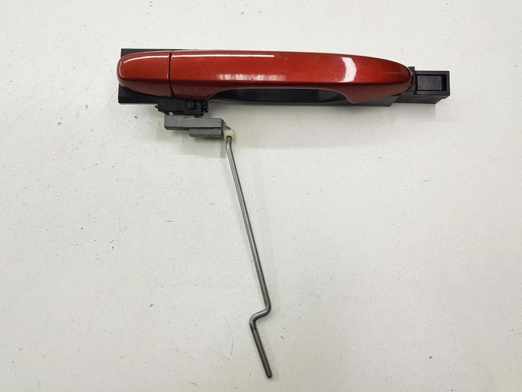 Rear door exterior handle – left