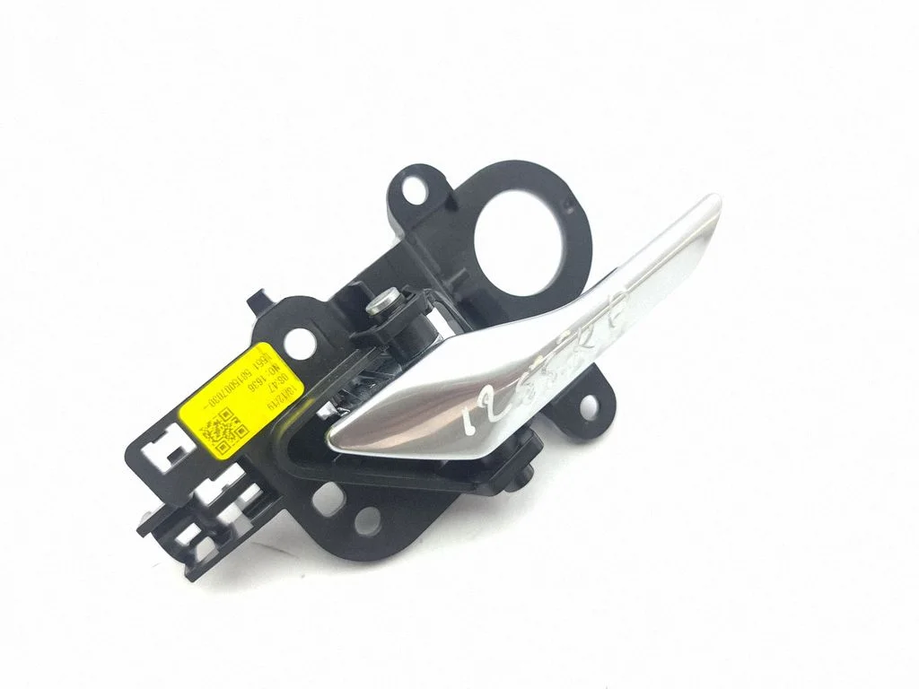 Tagaukse sisemine käepide J9C322601AG