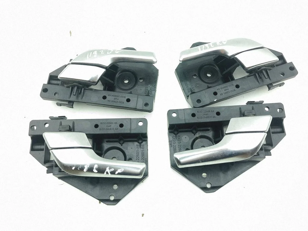 Rear door interior handle RG54655000