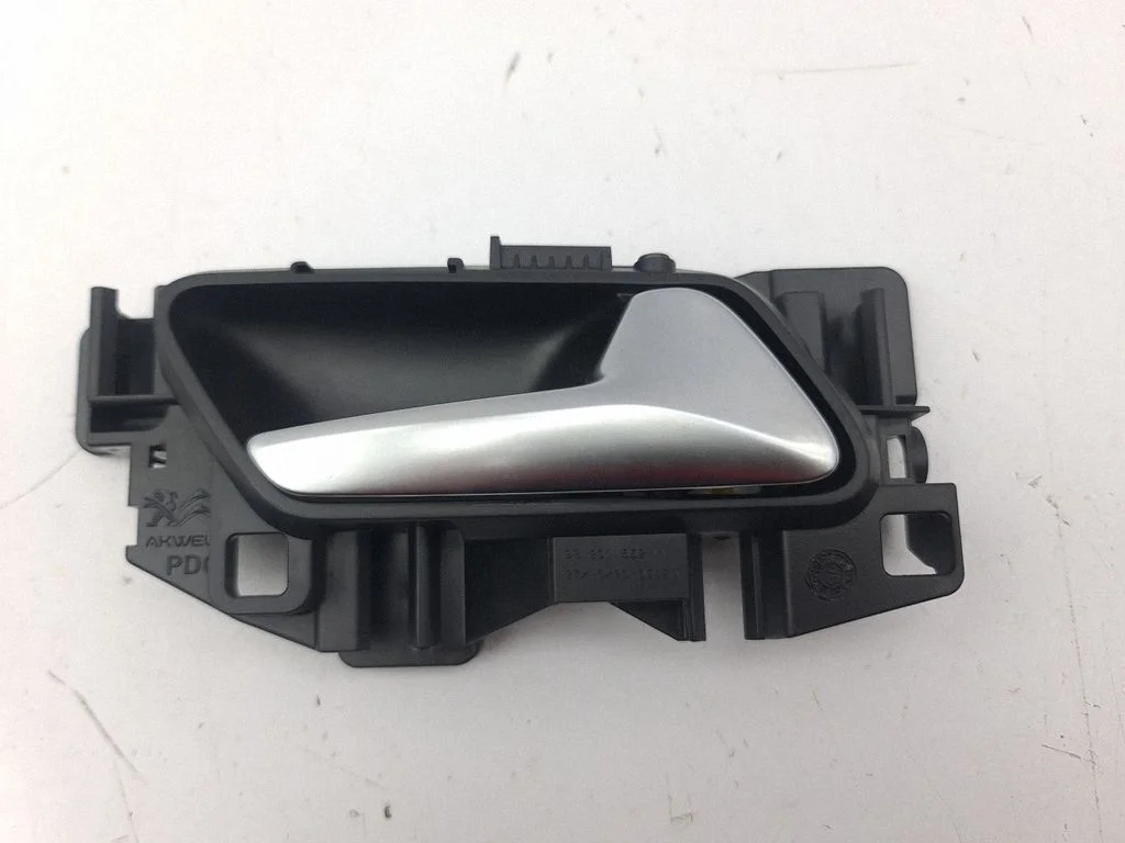 Rear door interior handle 98201552VV
