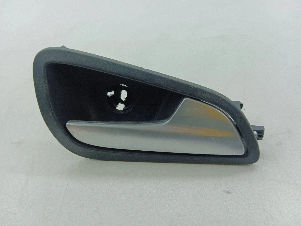 Rear door interior handle AM51U22600BDW