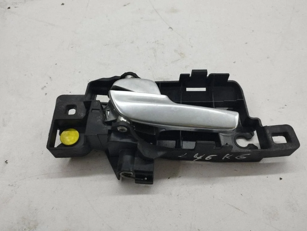 Rear door interior handle 6M21U22601