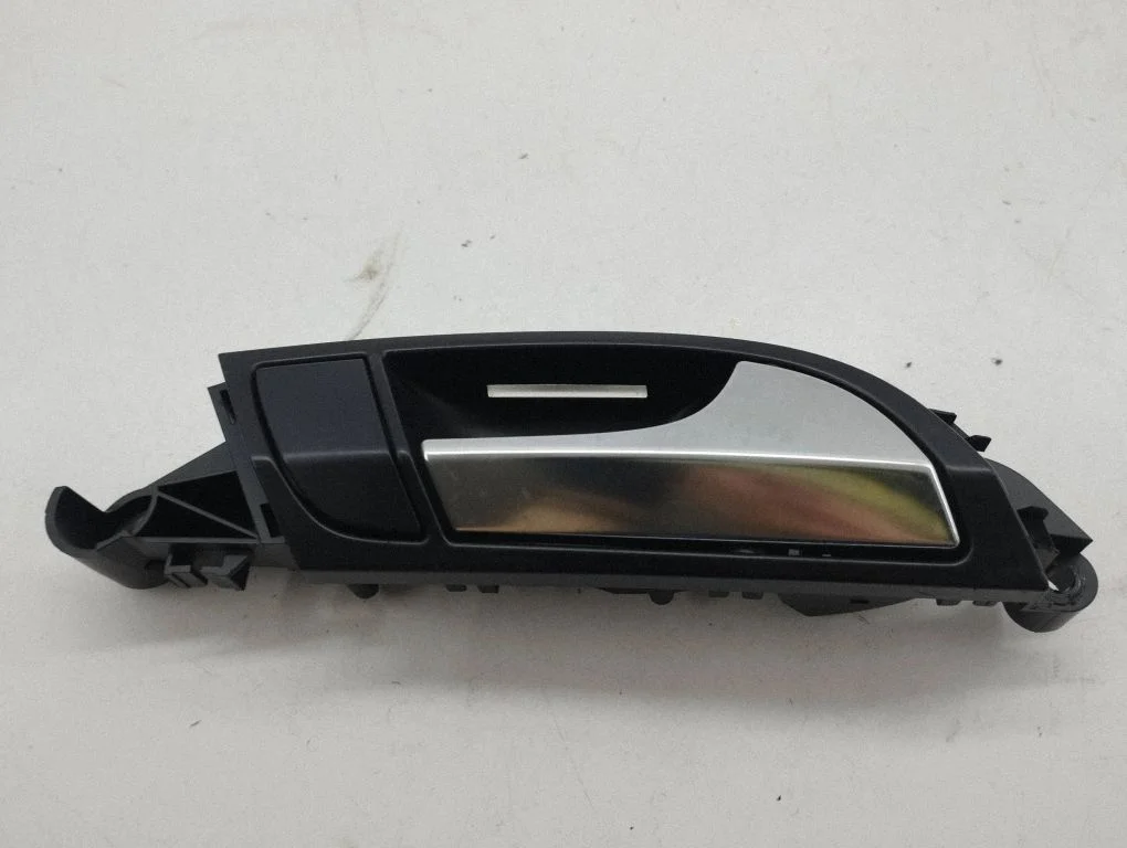 Rear door interior handle 4L0837020