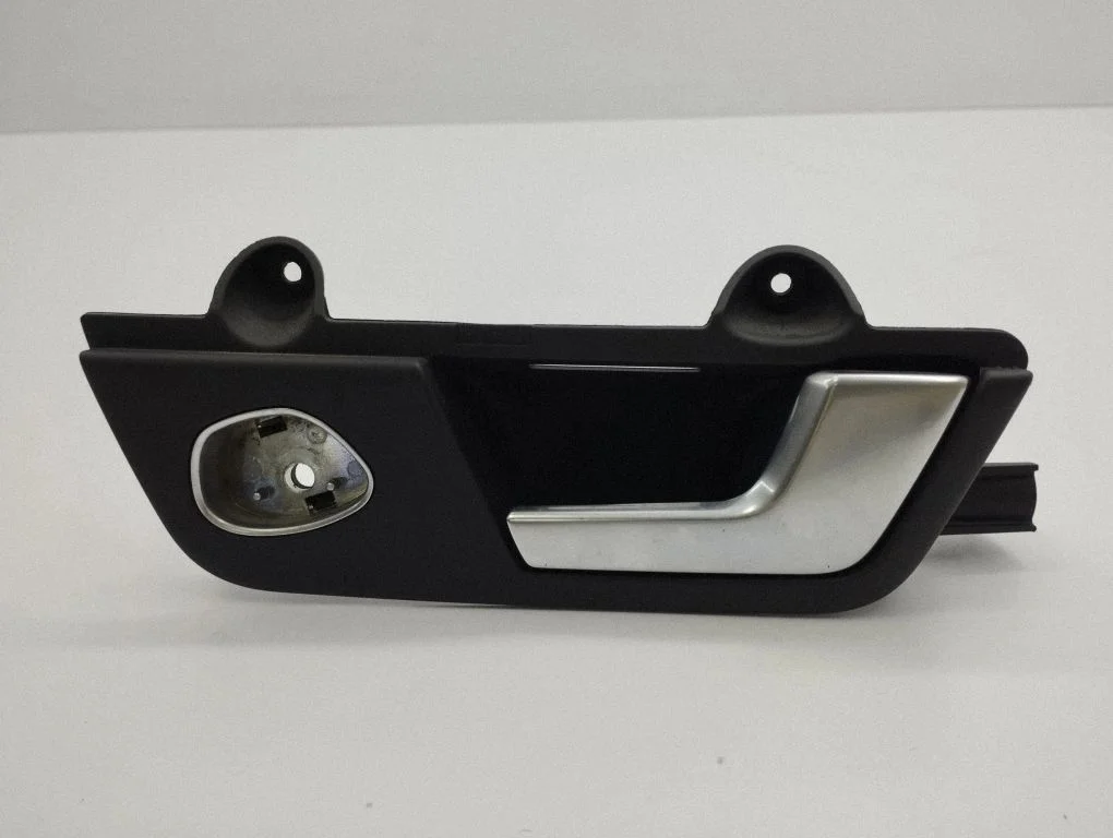 Rear door interior handle – Audi A4 S4 B6 8E 8H (2001-2005)