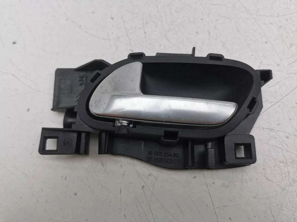 Rear door interior handle 9660525480
