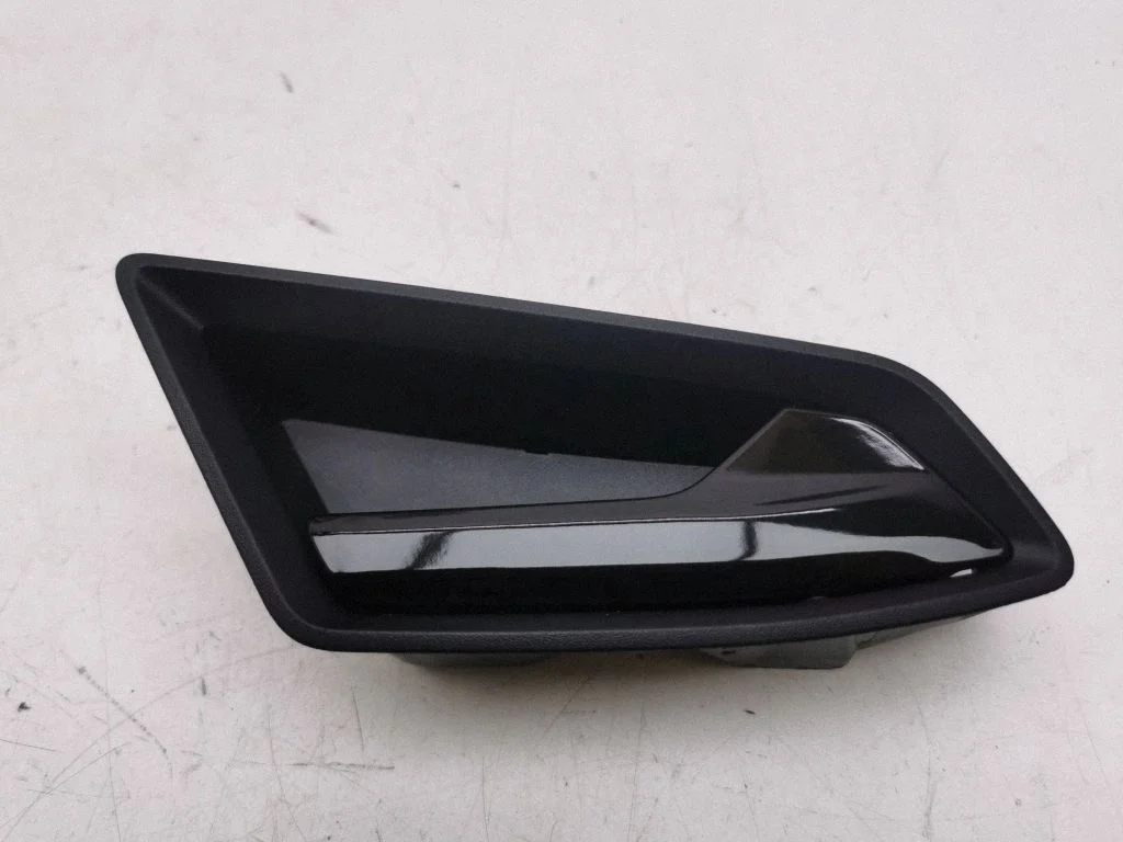 Rear door interior handle 806714379R