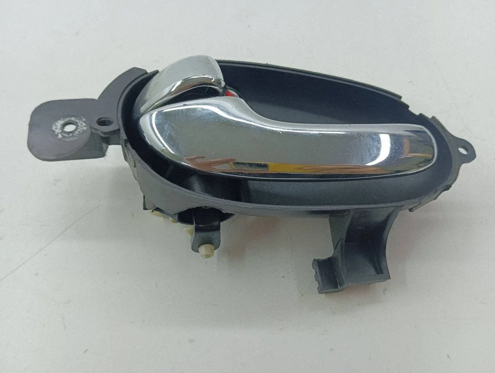 Rear door interior handle 107302