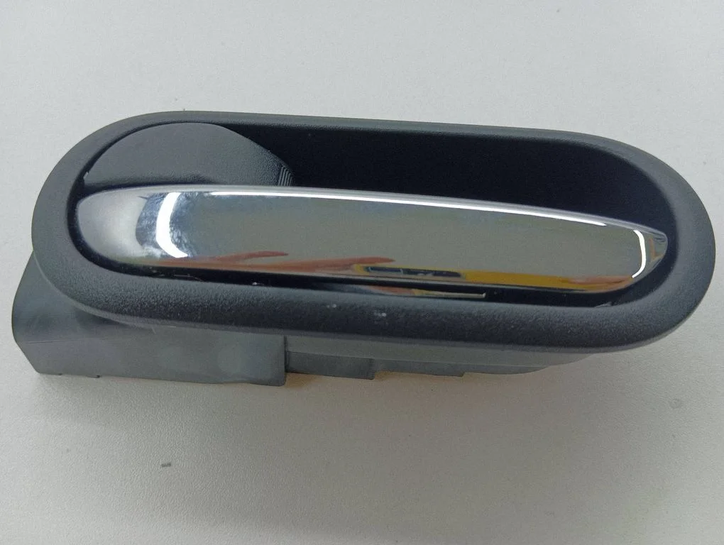 Rear door interior handle – right