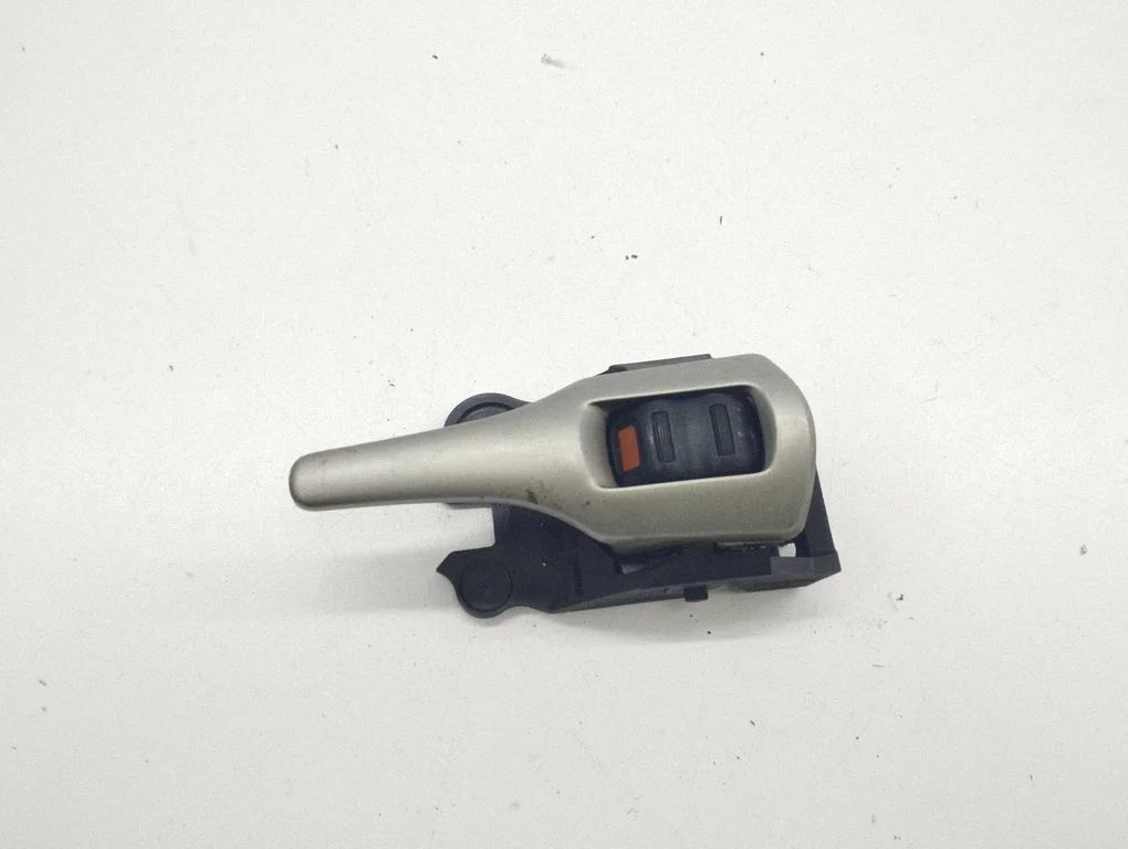 Rear door interior handle 62318A1