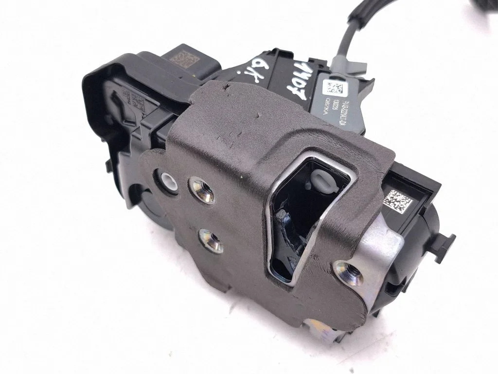 Rear door lock PX7AA26413BC