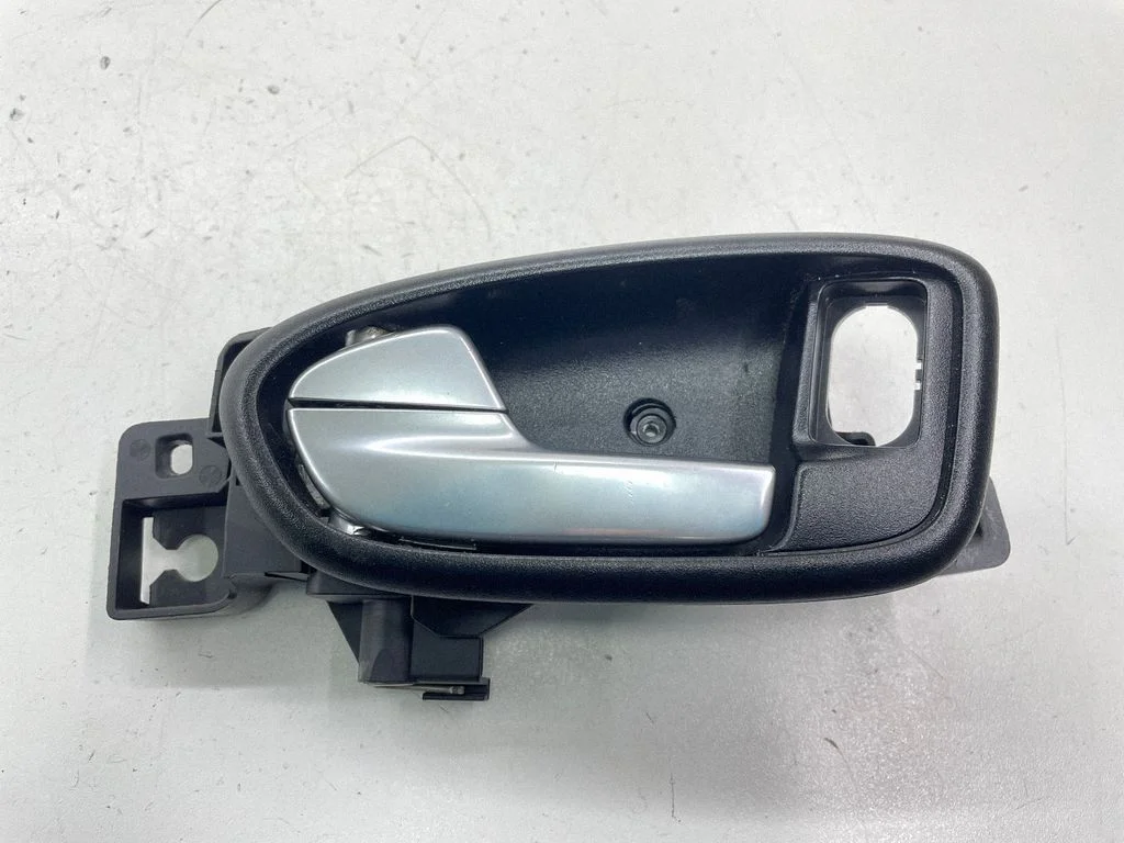 Klamka wewnętrzna drzwi tylnych – Ford S-MAX (2006-2015)