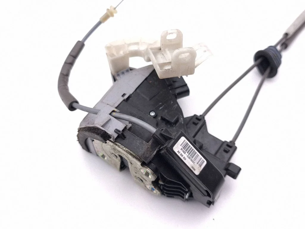 Rear door lock 81420G2010