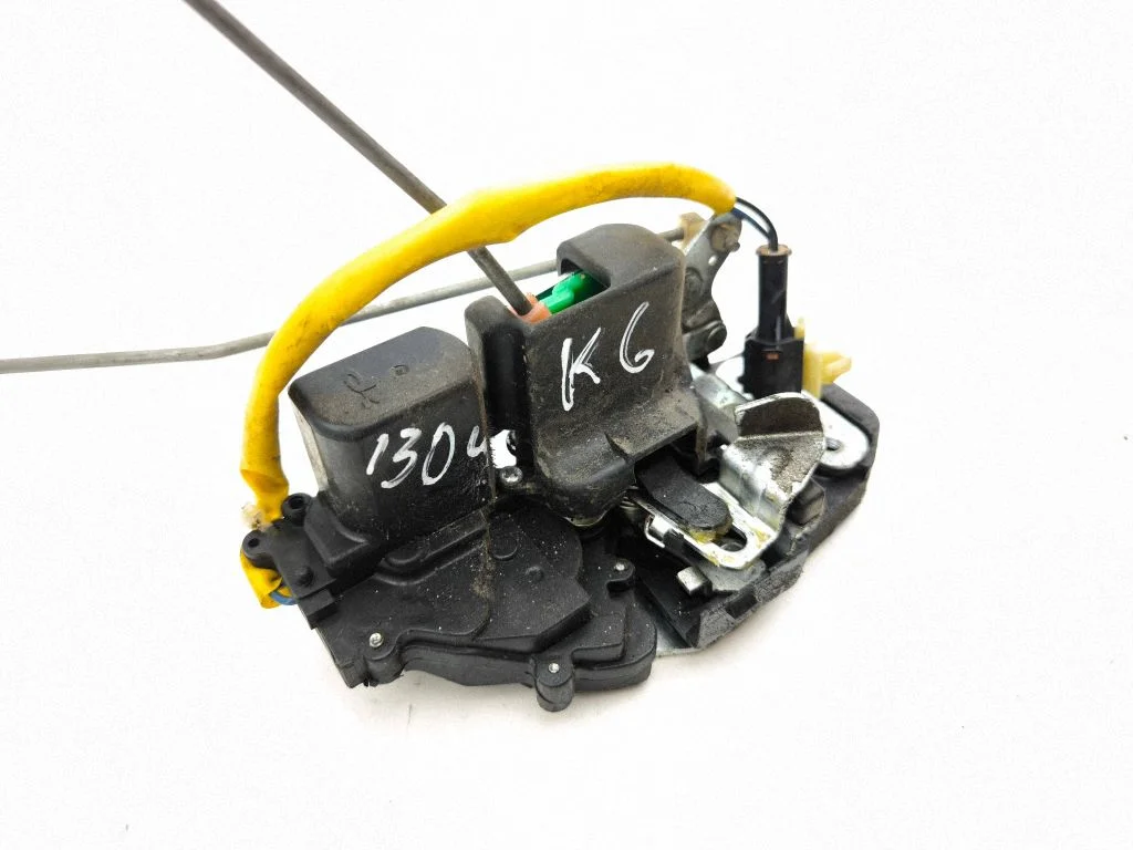 Rear door lock A045777