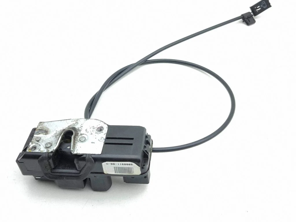 Rear door lock – Tesla Model S (2012-)