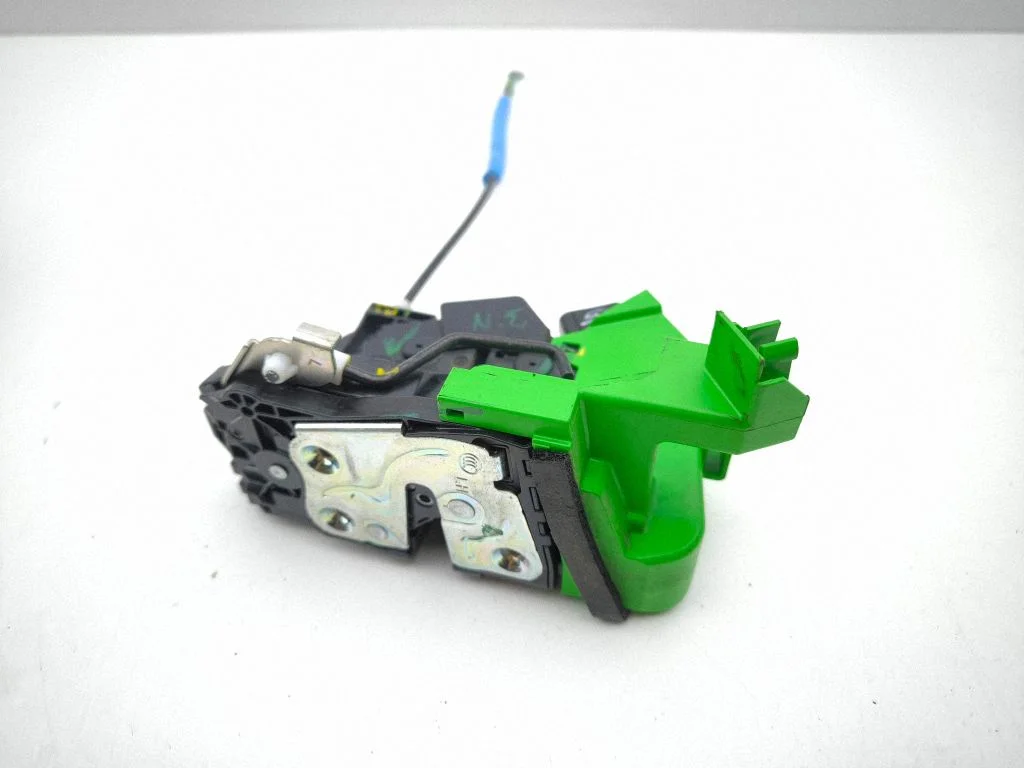 Rear door lock 81410N7010