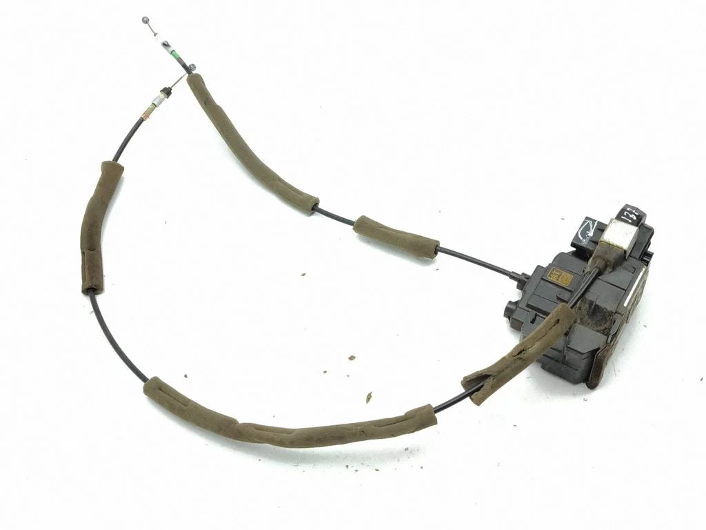 Rear door lock – right