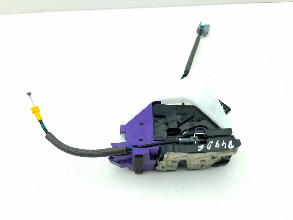 Rear door lock 81420G4010