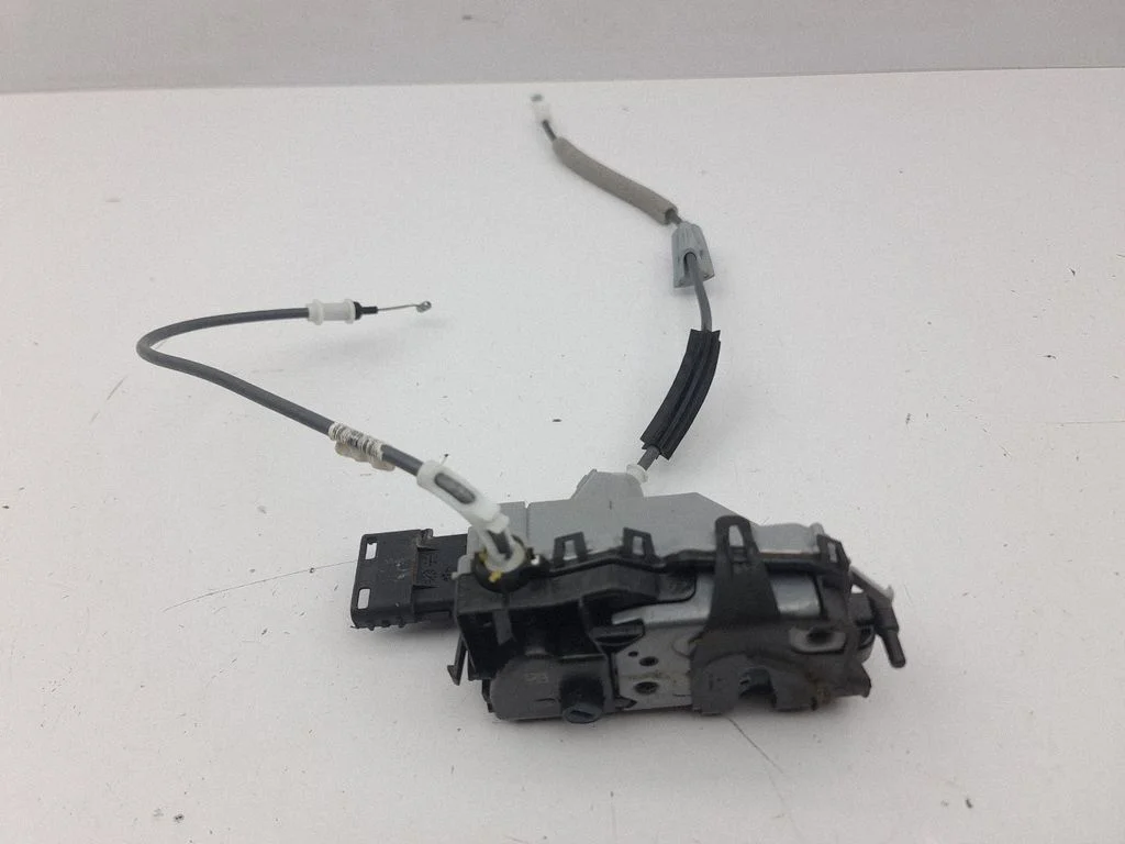 Rear door lock 305602