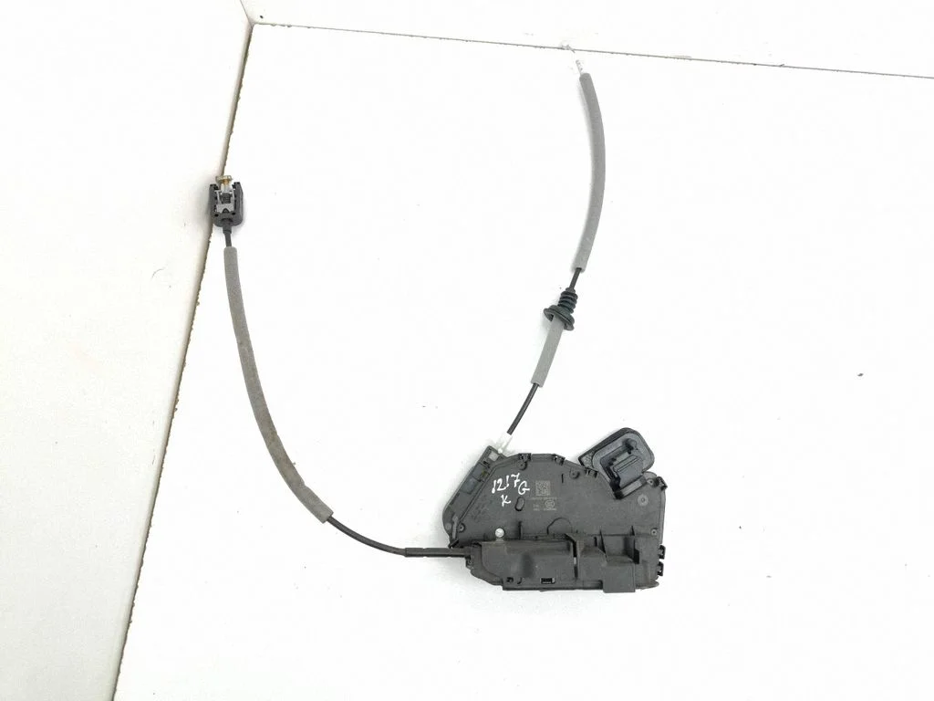 Rear door lock 5TA839015D