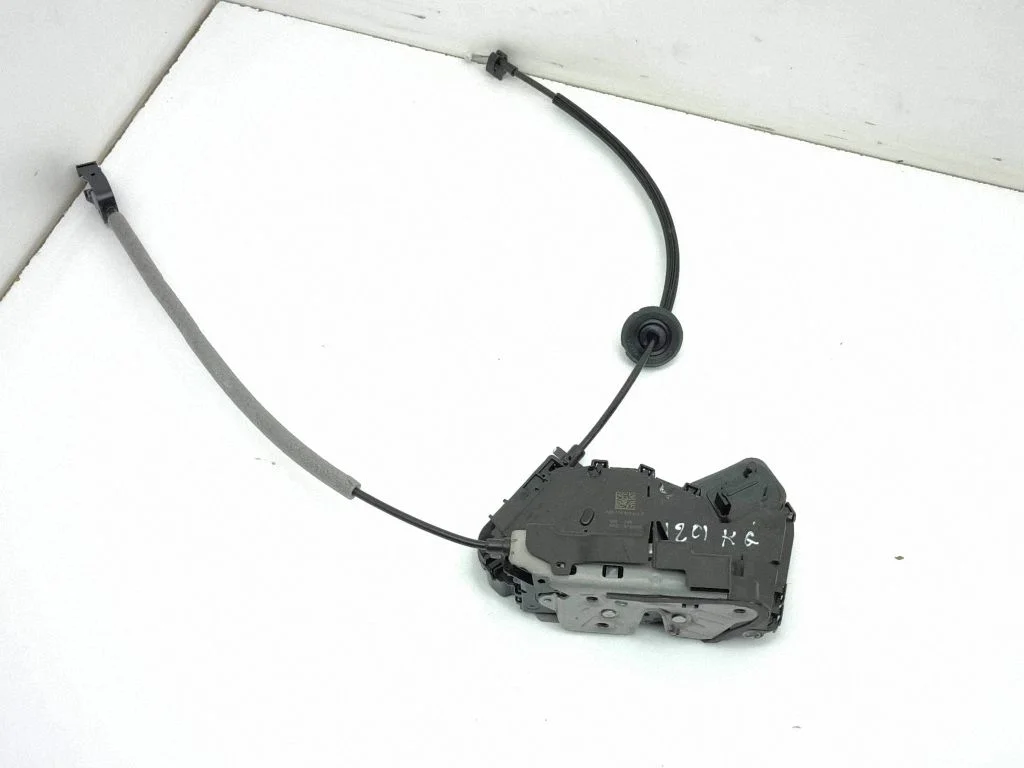 Rear door lock 51A839015P