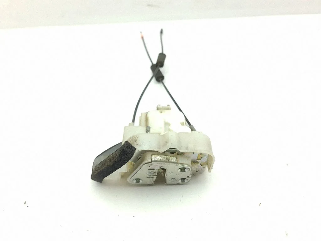 Rear door lock – right
