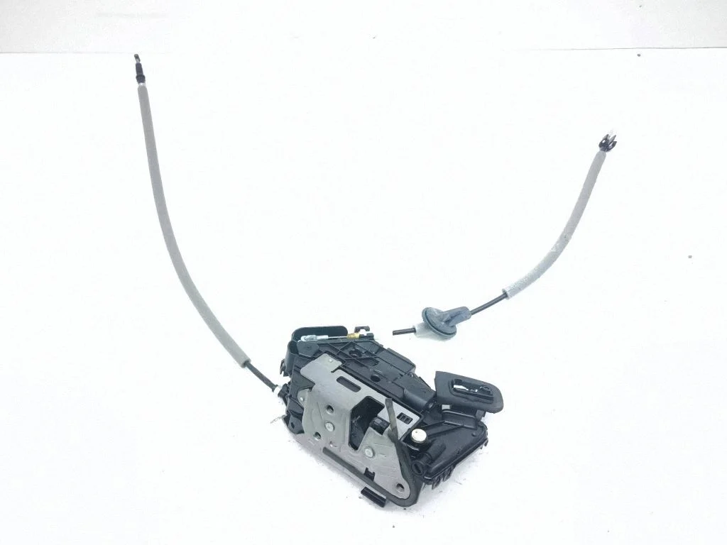 Rear door lock 5TA839016P