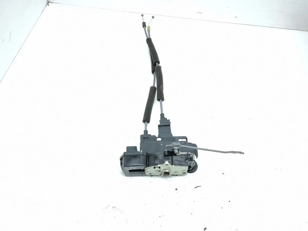 Rear door lock – right