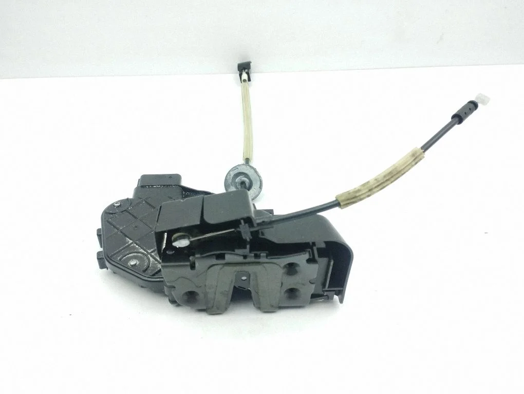 Rear door lock 24001400