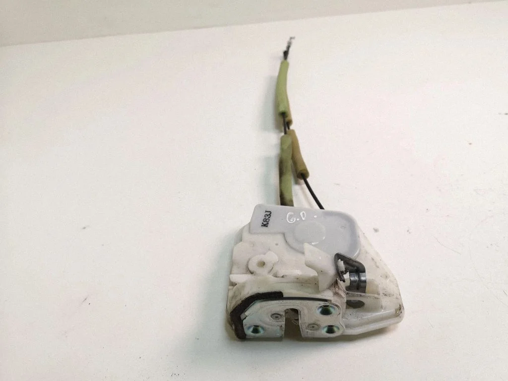 Rear door lock – right