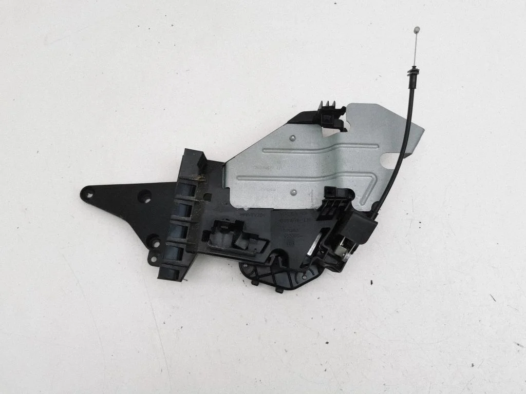 Rear door lock 31253667