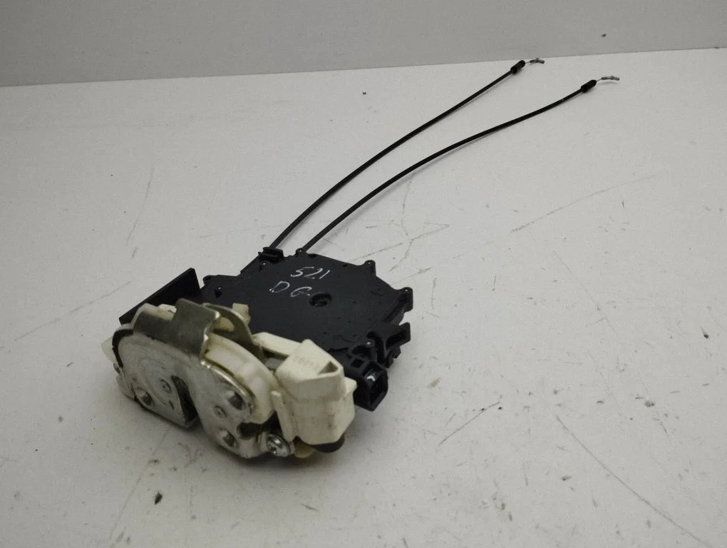 Rear door lock – right