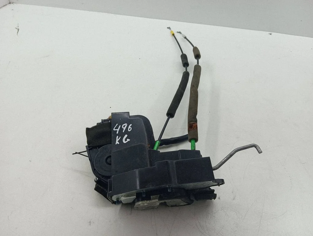 Rear door lock – left