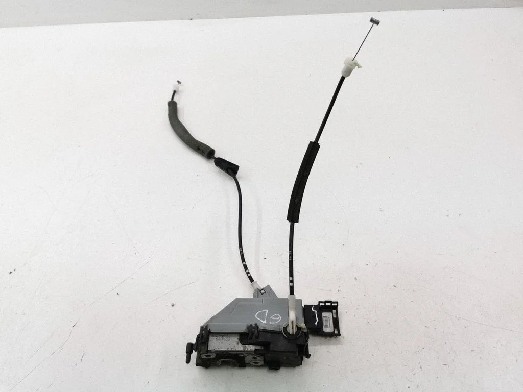 Rear door lock 2379M0132I7