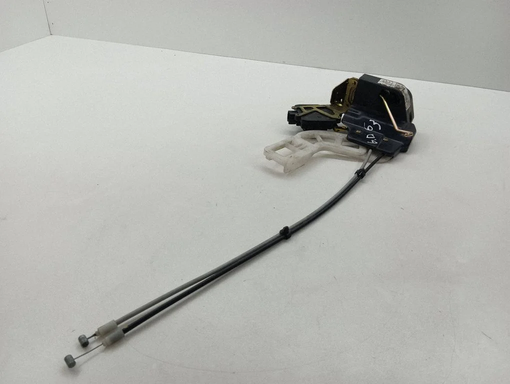 Rear door lock – right