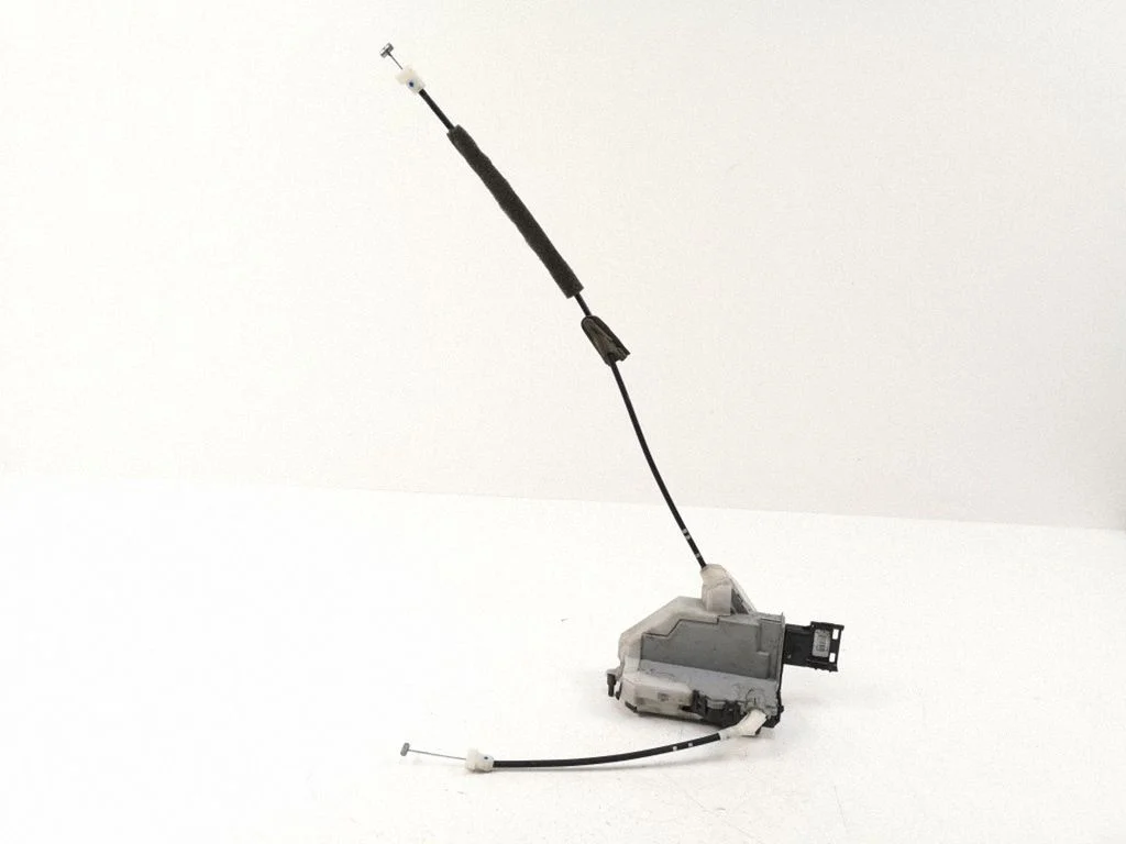 Rear door lock 4390M1496I8