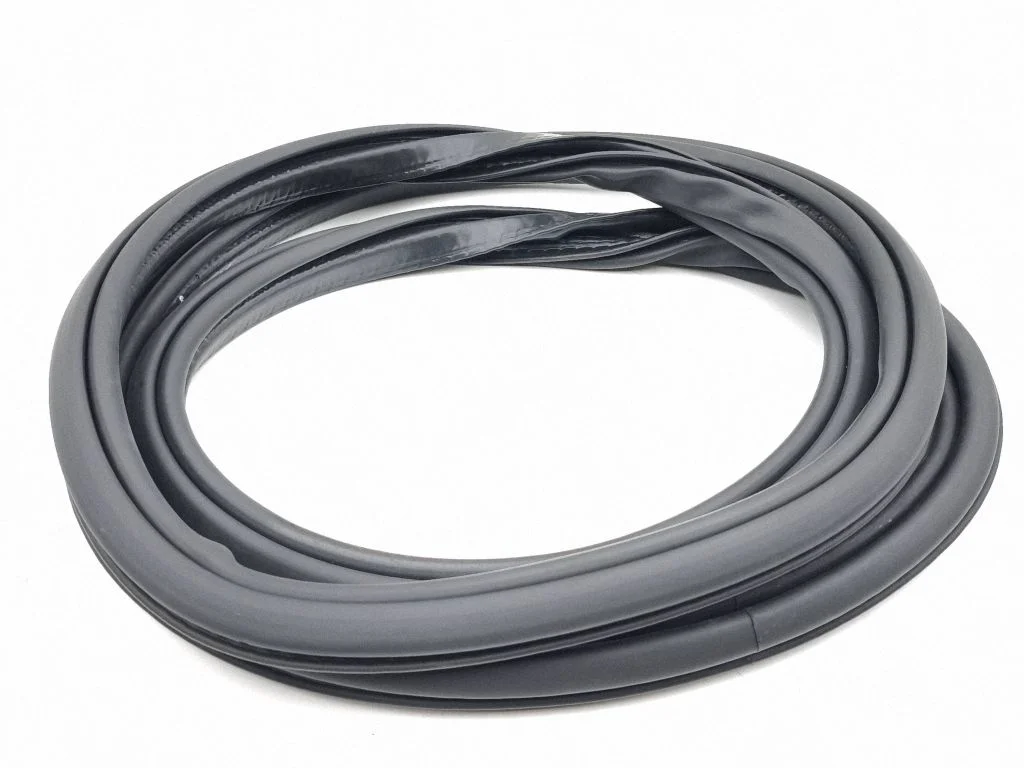 Rear door rubber seal (on body) – right