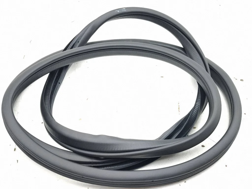 Rear door rubber seal (on body) – Mazda CX-5 II (2017-2025)